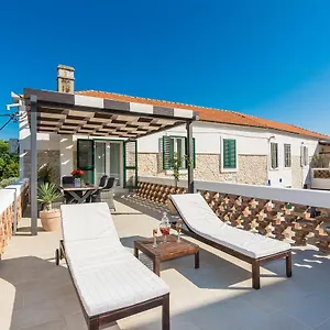 Apartman Fontana, Zadar